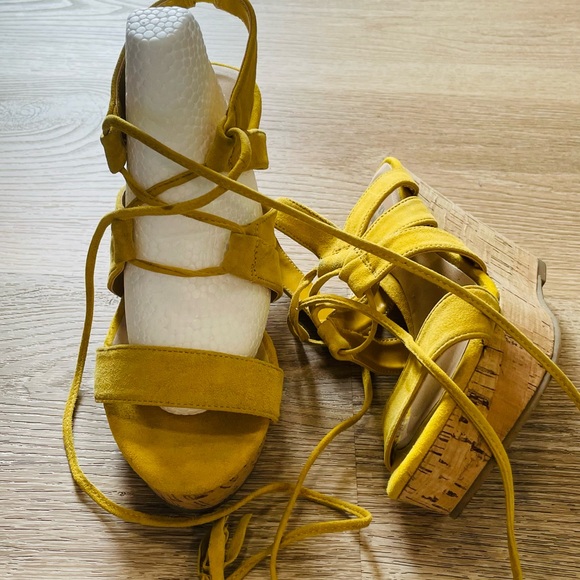 Bleeker & Bond Marisol Sunflower Yellow Suede Wedge Sandals - Picture 7 of 14